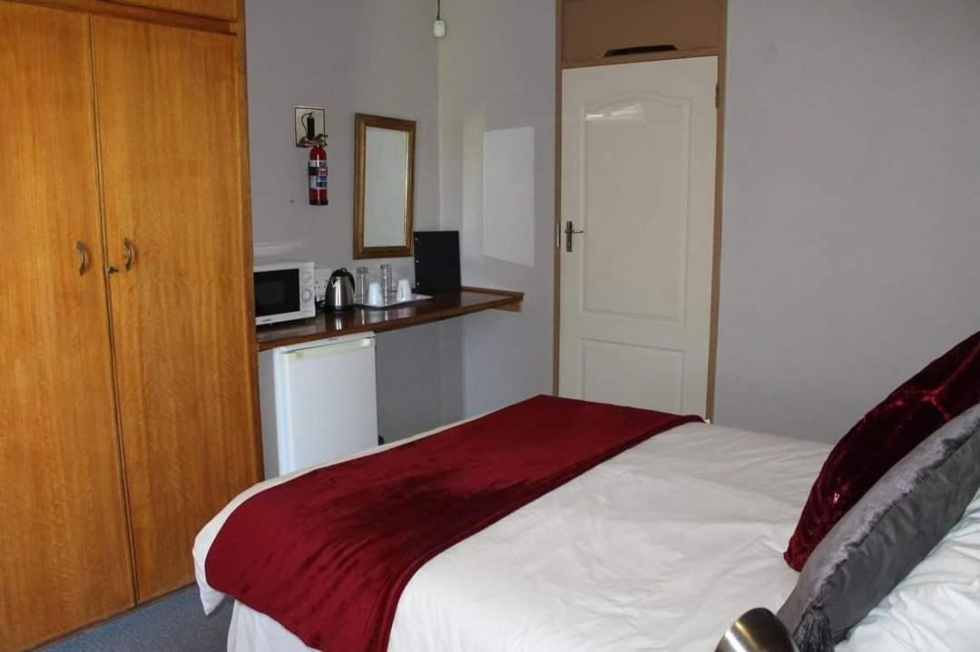 Neon Moon Hotel Welkom Eksteriør billede