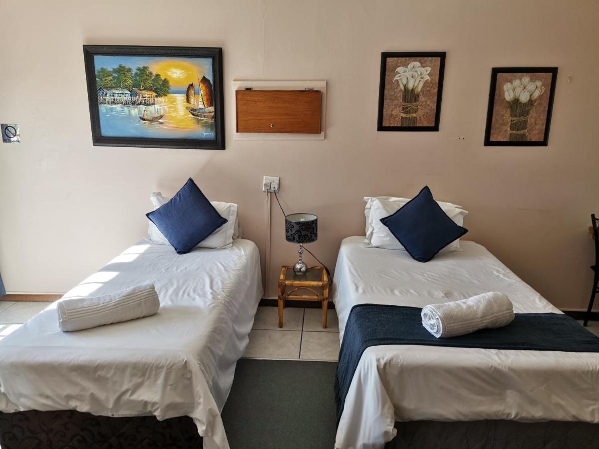 Neon Moon Hotel Welkom Eksteriør billede
